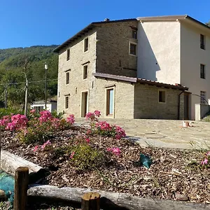  Bed & Breakfast La Sosta Del Vento Italia