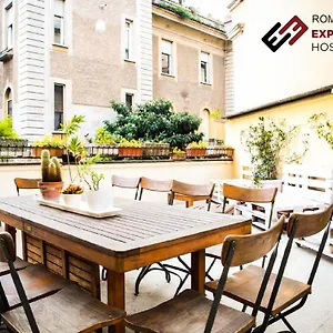 Hostel Experience, Rome